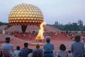 Auroville-Ashram-Pondicherry1-300x200